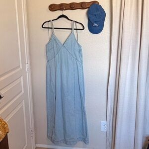 Universal Thread Light Blue Denim Dress